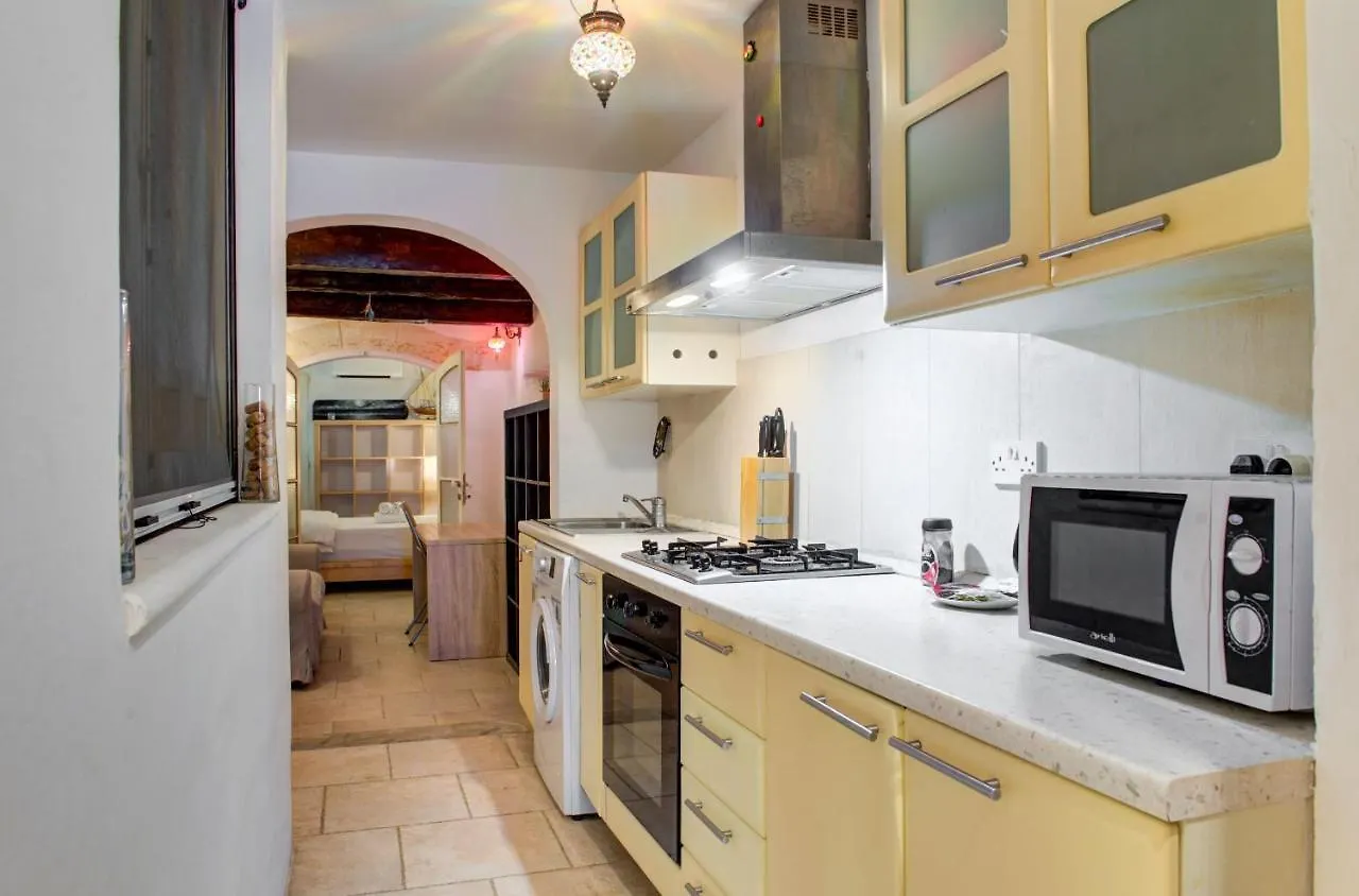 Victory View One Bedroom Apartment La Valeta Malta