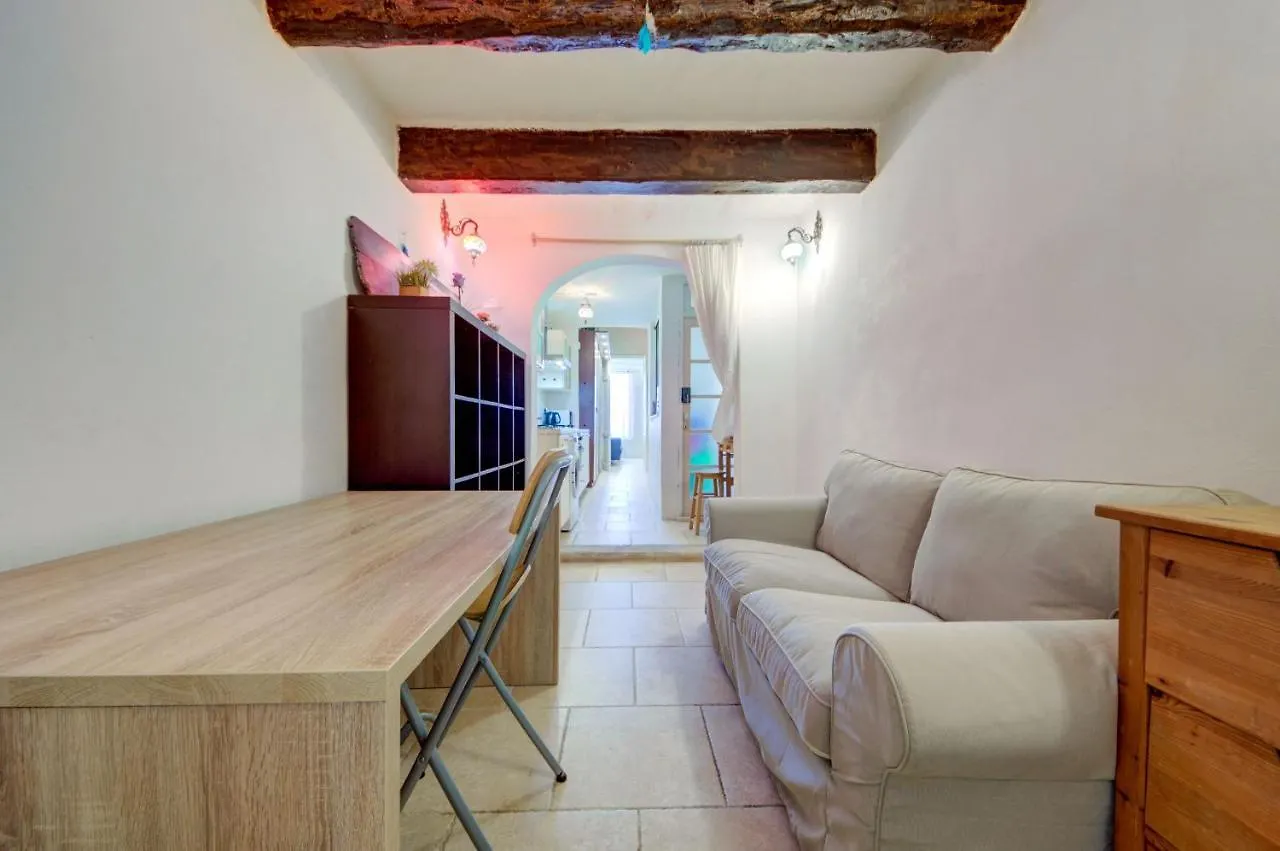 Victory View One Bedroom Apartment La Valeta