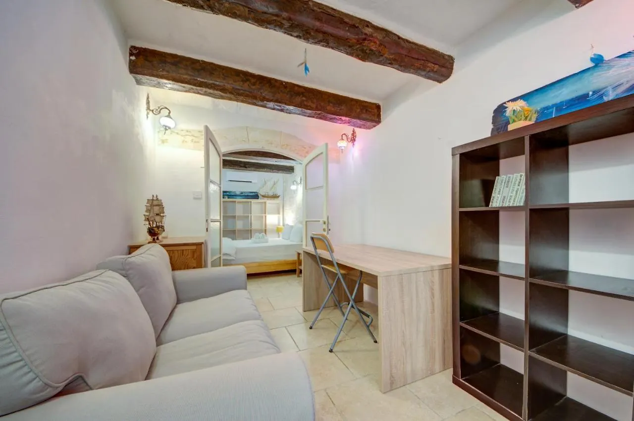 Victory View One Bedroom Apartment La Valeta